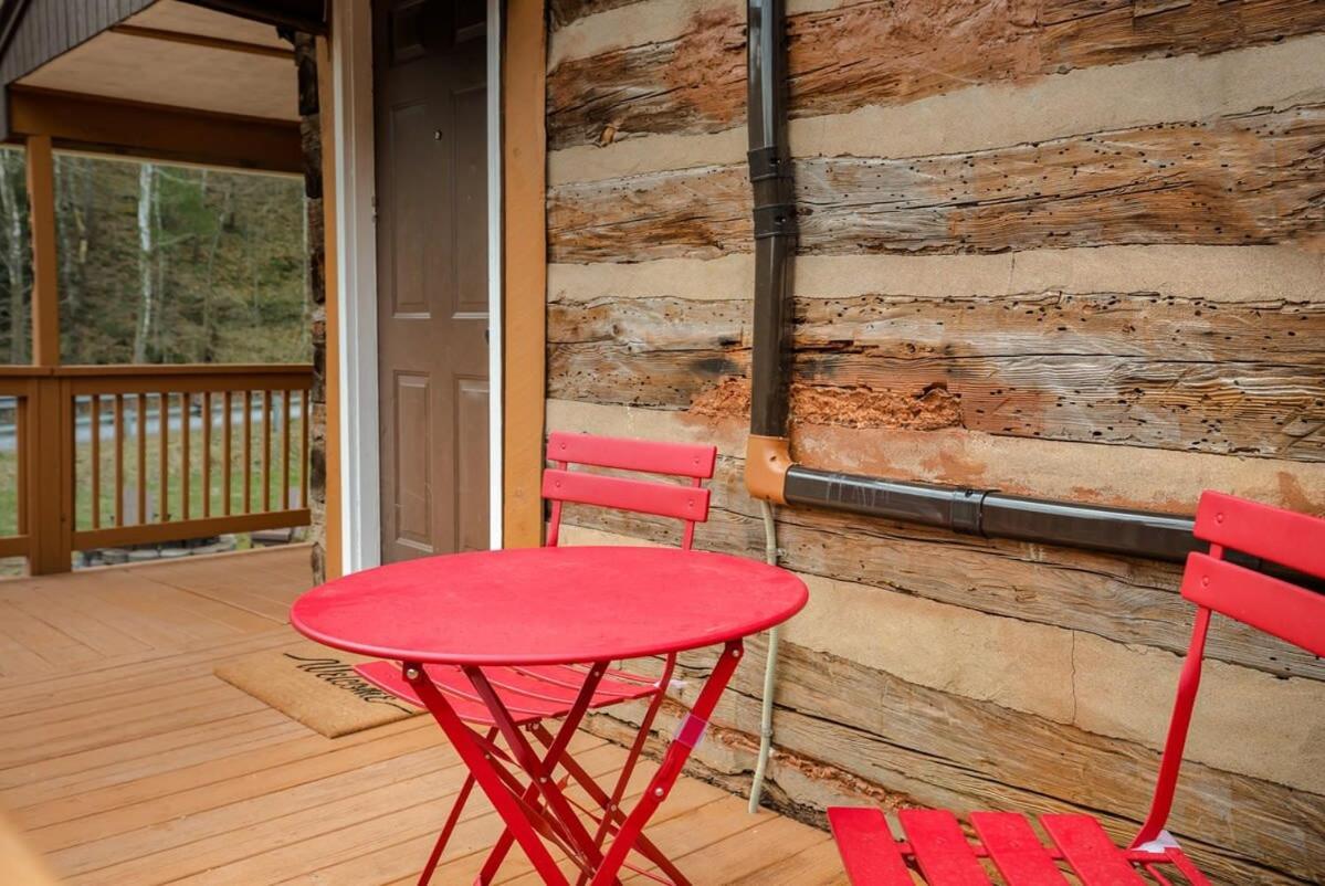 Creekside Cabin W Hot Tub, Fire Pit, Grill, Wifi! Basye Екстериор снимка